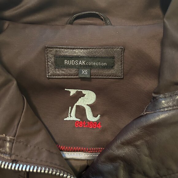 “RUDSAK Espresso Brown Leather Sleeve Coat XS – All Season Chic Moto Styling” - Picture 6 of 8
